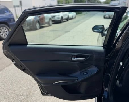 Used 2019 Toyota Avalon XLE w/ Moonroof Package FWD image 23