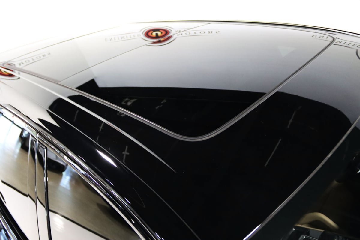 Used 2022 Porsche Cayenne Platinum Edition AWD/4WD image 10
