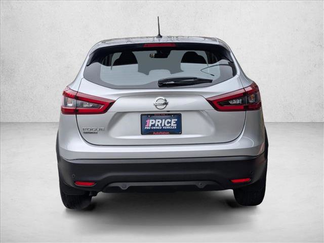 Used 2020 Nissan Rogue Sport S image 7