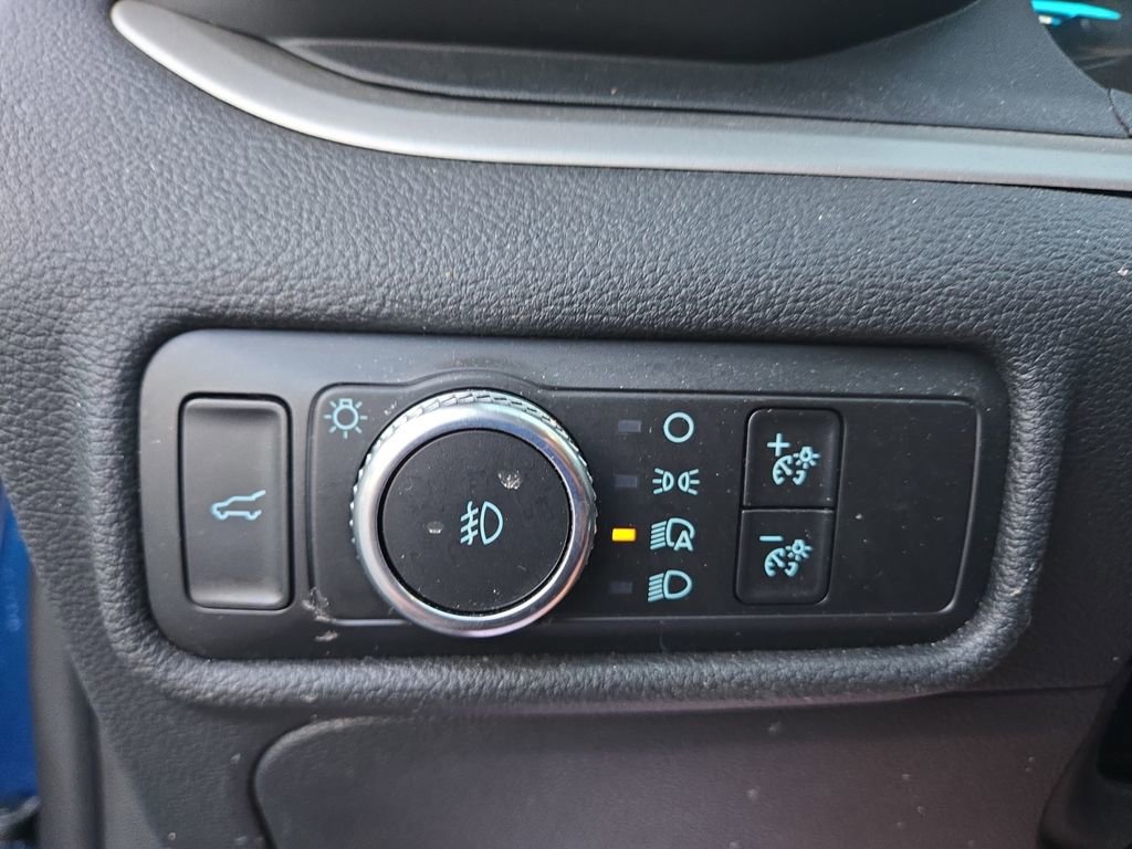 Used 2021 Ford Explorer XLT w/ Equipment Group 202A image 30