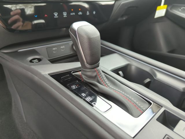 New 2026 Nissan Sentra SR w/ Floor Mat Package image 38