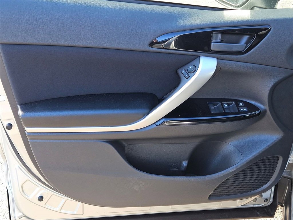 New 2026 Mitsubishi Eclipse Cross LE image 14