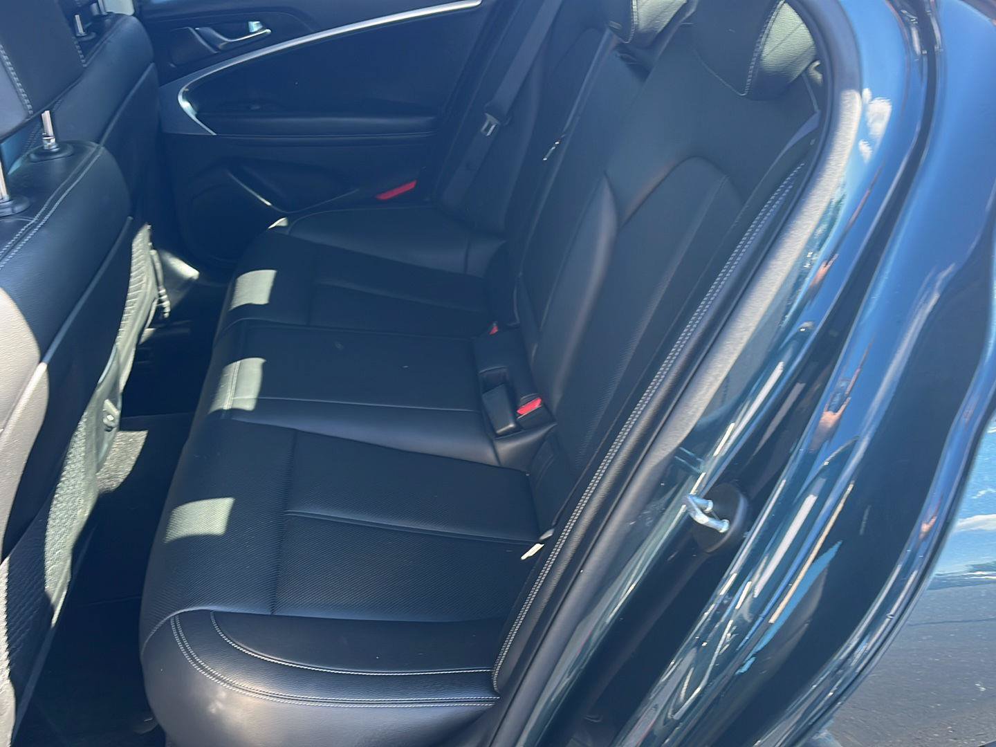 Used 2023 Genesis G70 2.0T AWD/4WD image 22