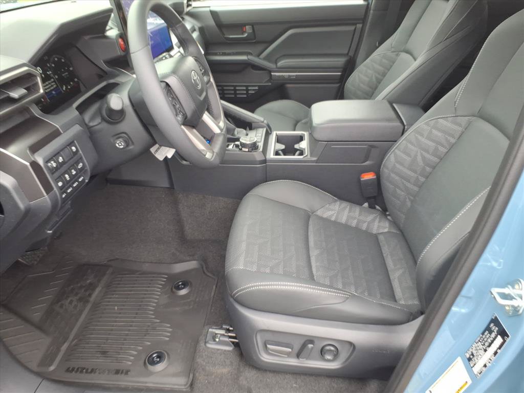 New 2026 Toyota 4Runner TRD Off-Road Premium AWD/4WD image 3