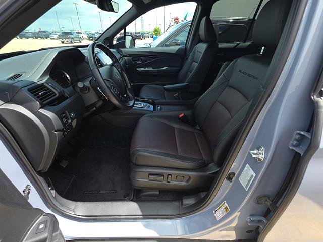 Used 2022 Honda Ridgeline Black Edition image 11