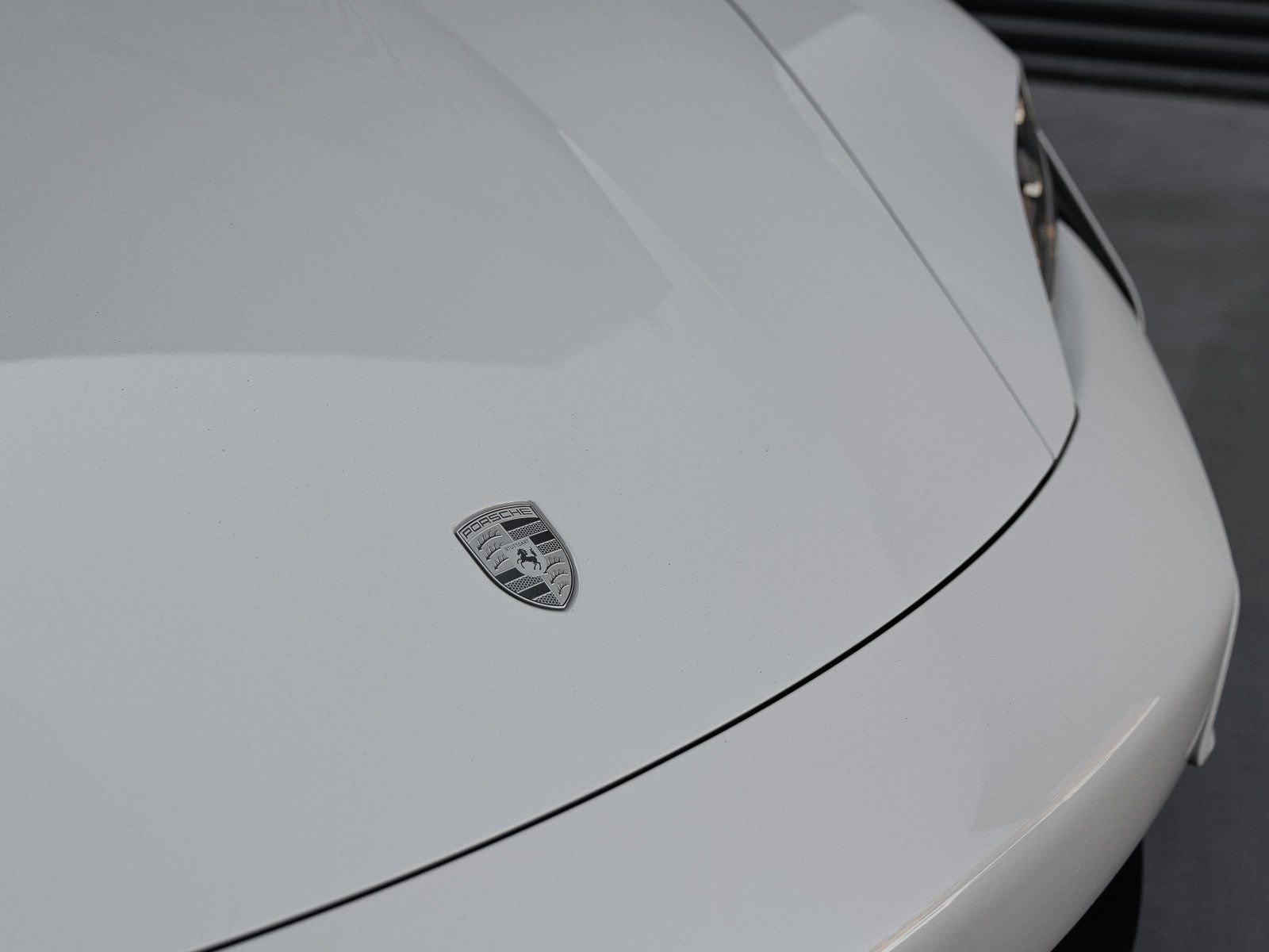 New 2025 Porsche Taycan Turbo AWD/4WD image 43