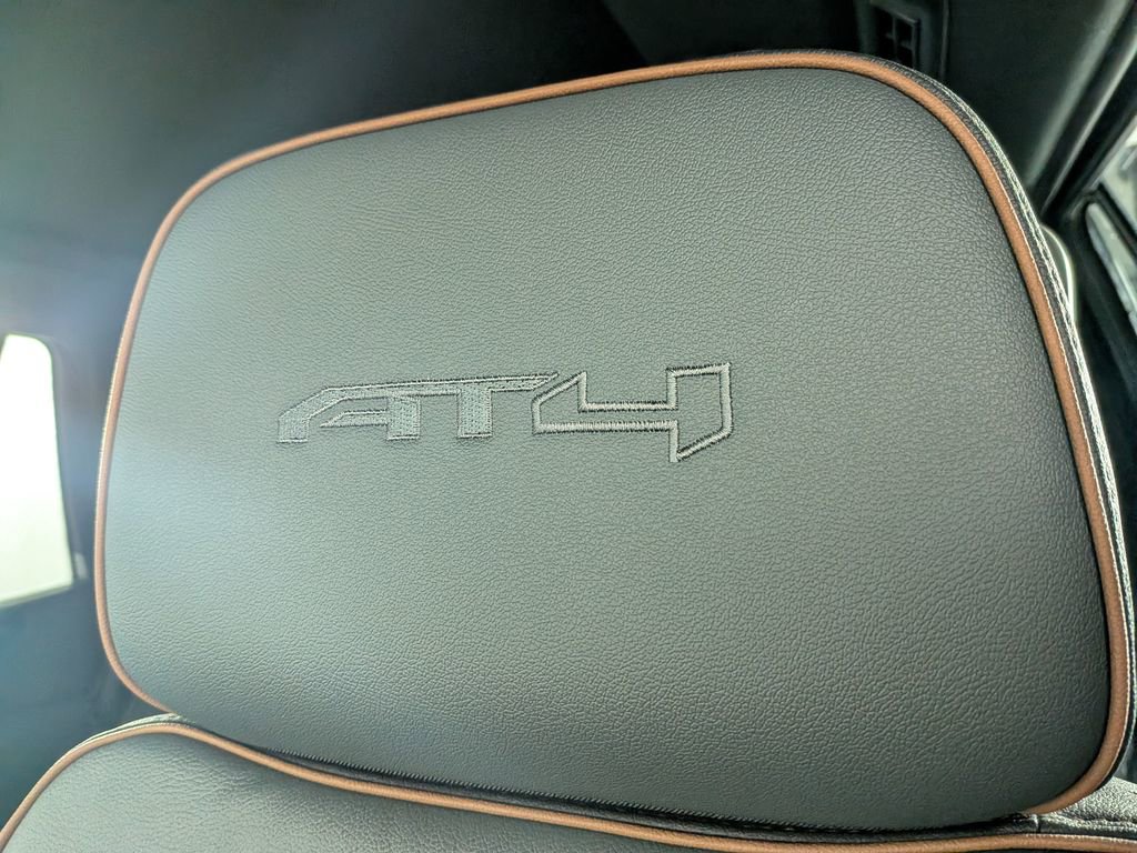 New 2026 GMC Yukon AT4 w/ AT4 Premium Plus Package image 17
