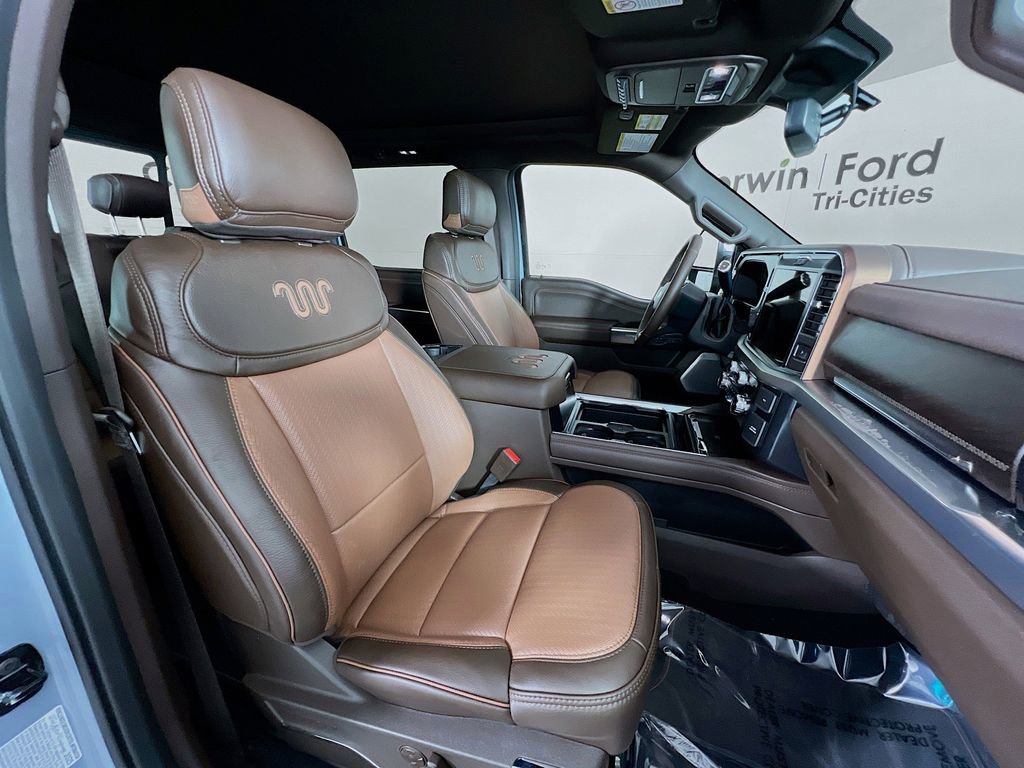 New 2026 Ford F250 King Ranch w/ Chrome Package image 18