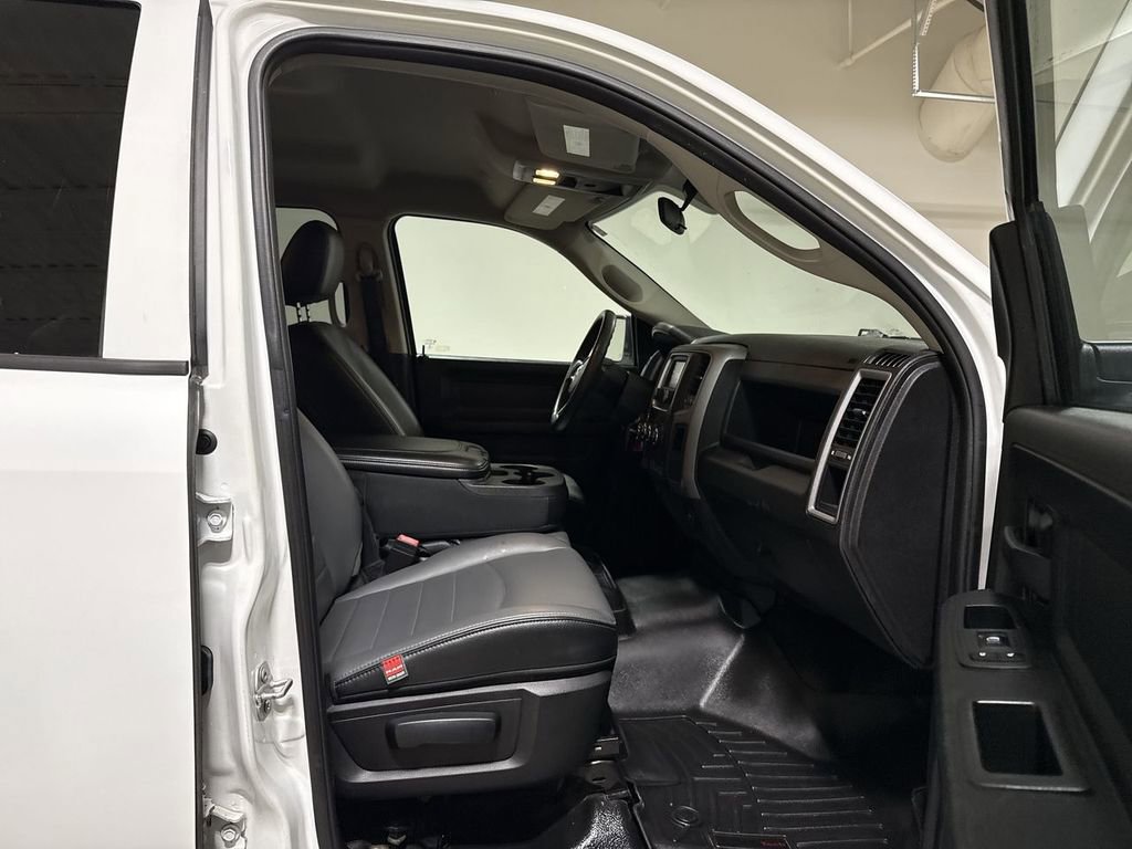 Used 2021 RAM 1500 Tradesman w/ Chrome Appearance Group image 21