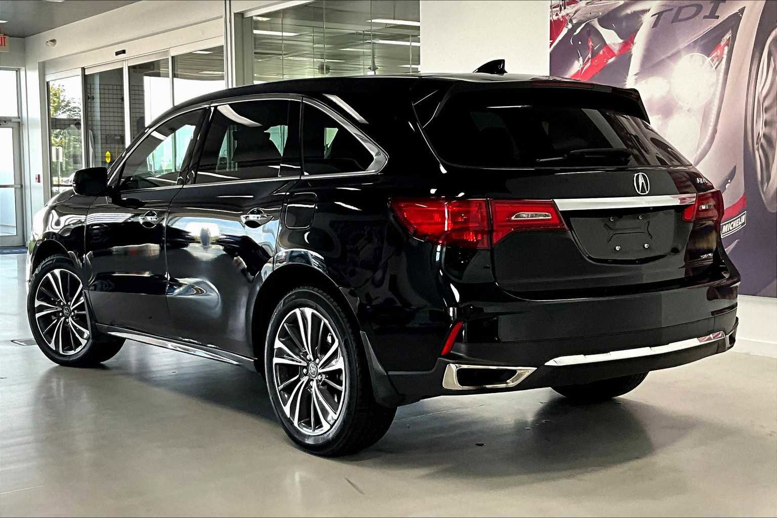Used 2020 Acura MDX SH-AWD w/ Technology Package image 4