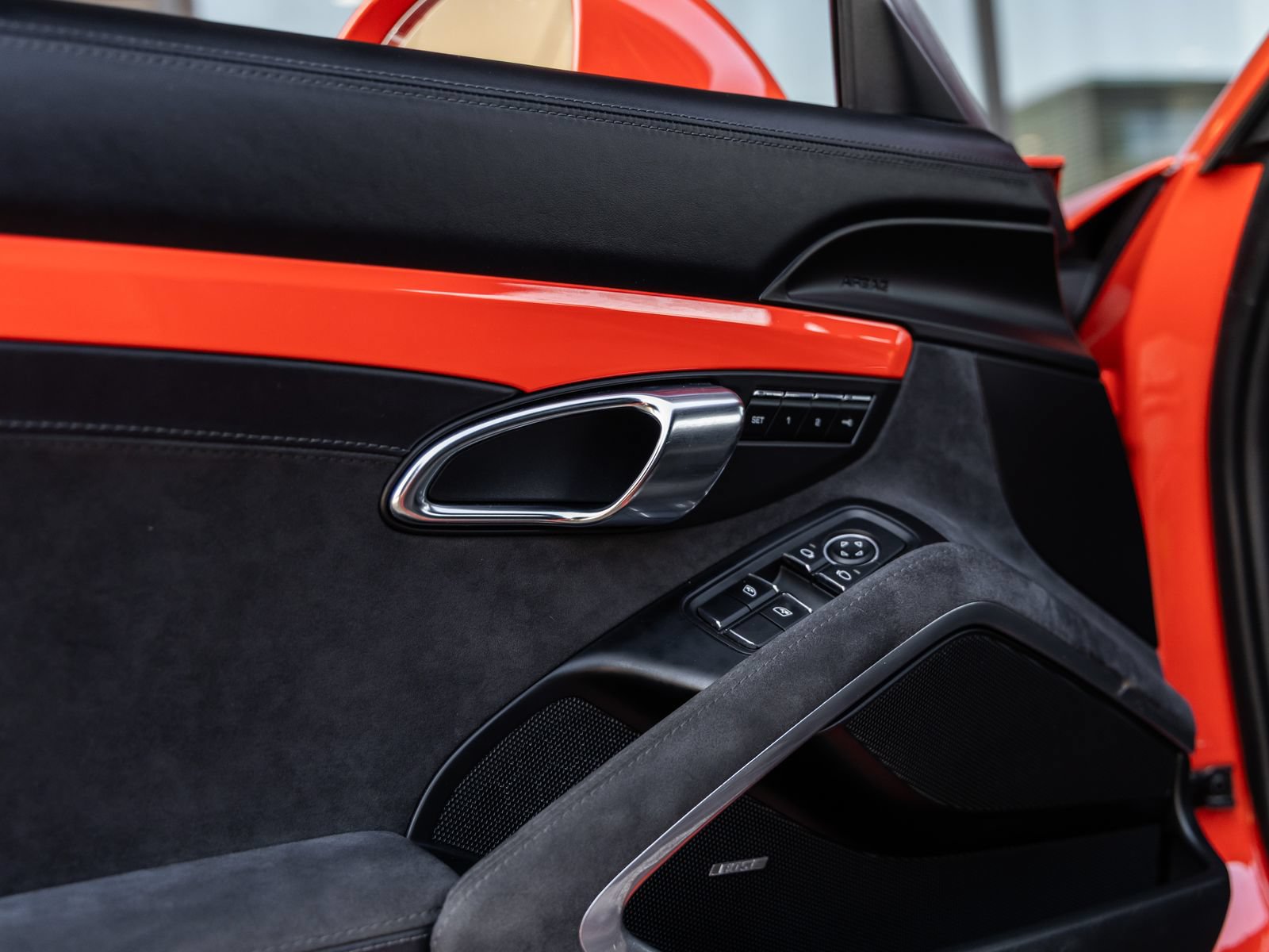 Certified 2016 Porsche 911 Carrera GTS RWD image 29
