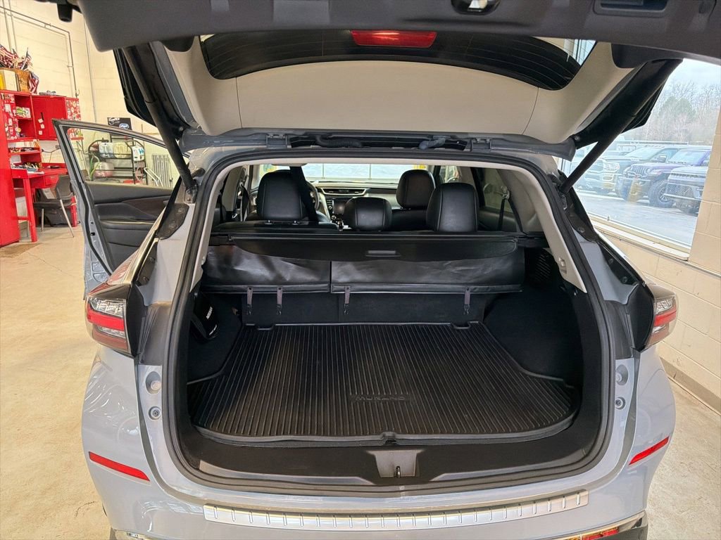 Used 2021 Nissan Murano Platinum w/ Cargo Package image 42