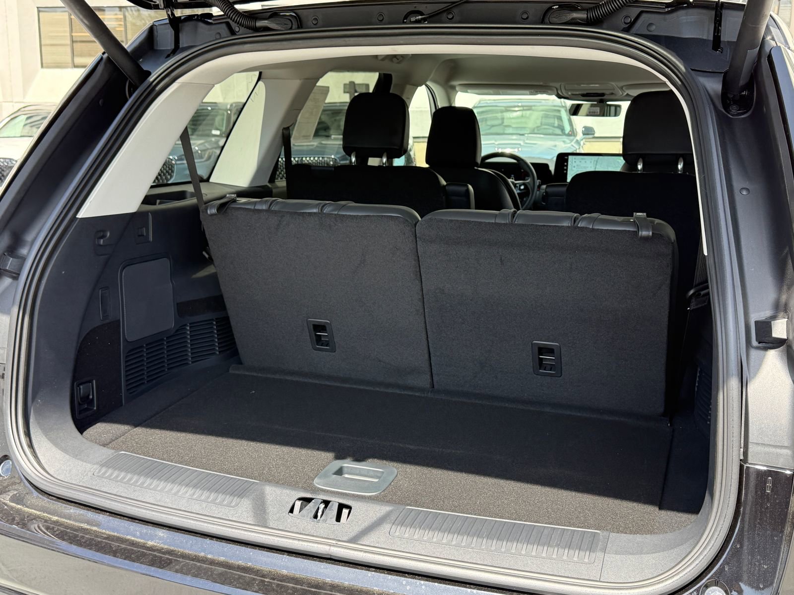 New 2026 Lincoln Aviator AWD image 18