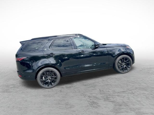 Certified 2025 Land Rover Discovery Dynamic SE AWD/4WD image 7