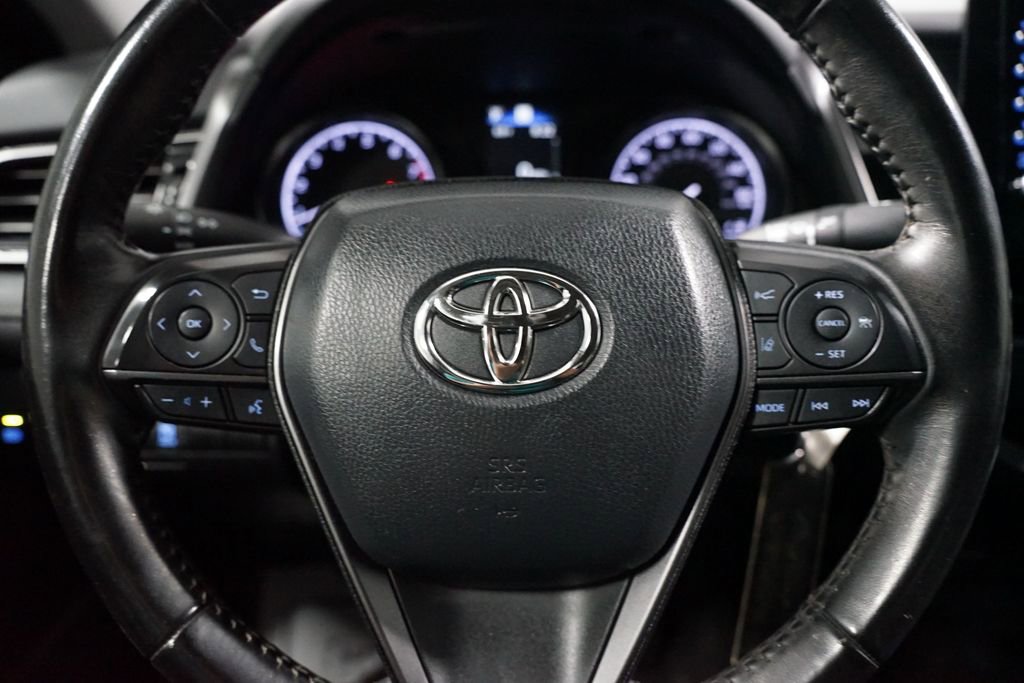Used 2021 Toyota Camry SE FWD image 12