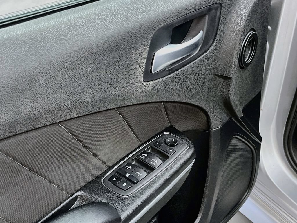 Used 2023 Dodge Charger R/T RWD image 17