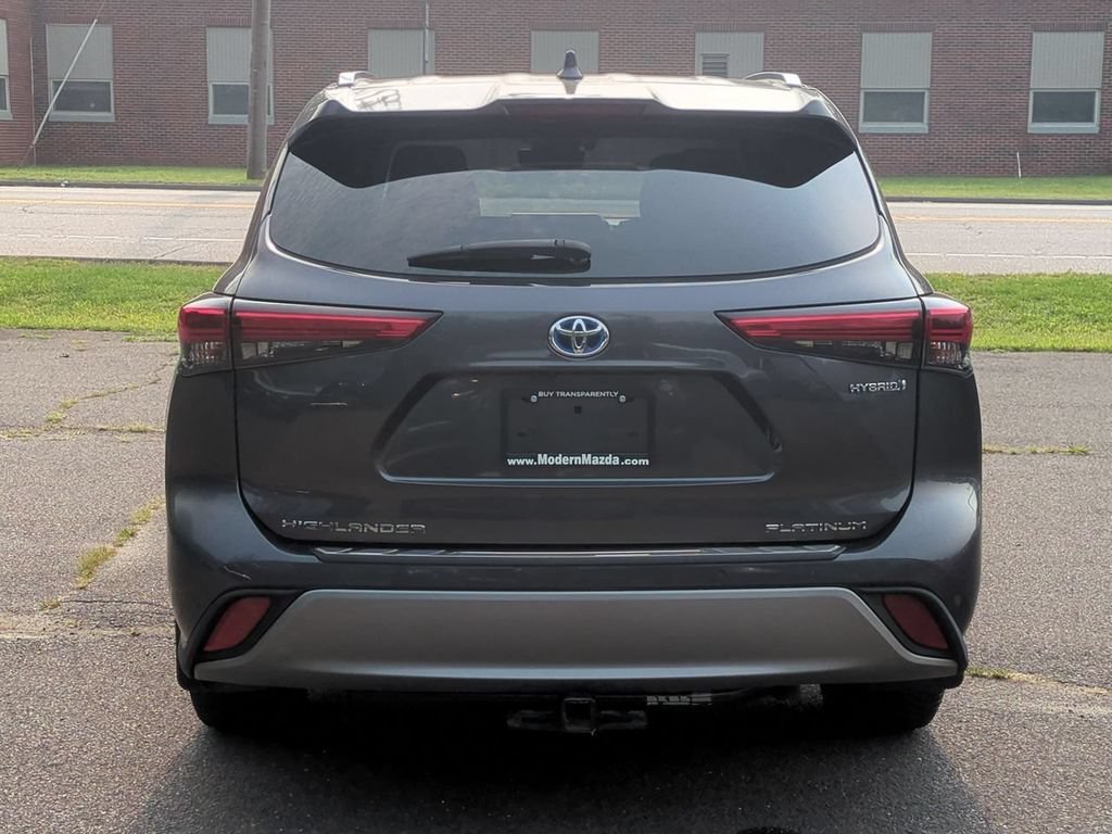 Used 2020 Toyota Highlander Platinum AWD/4WD image 5