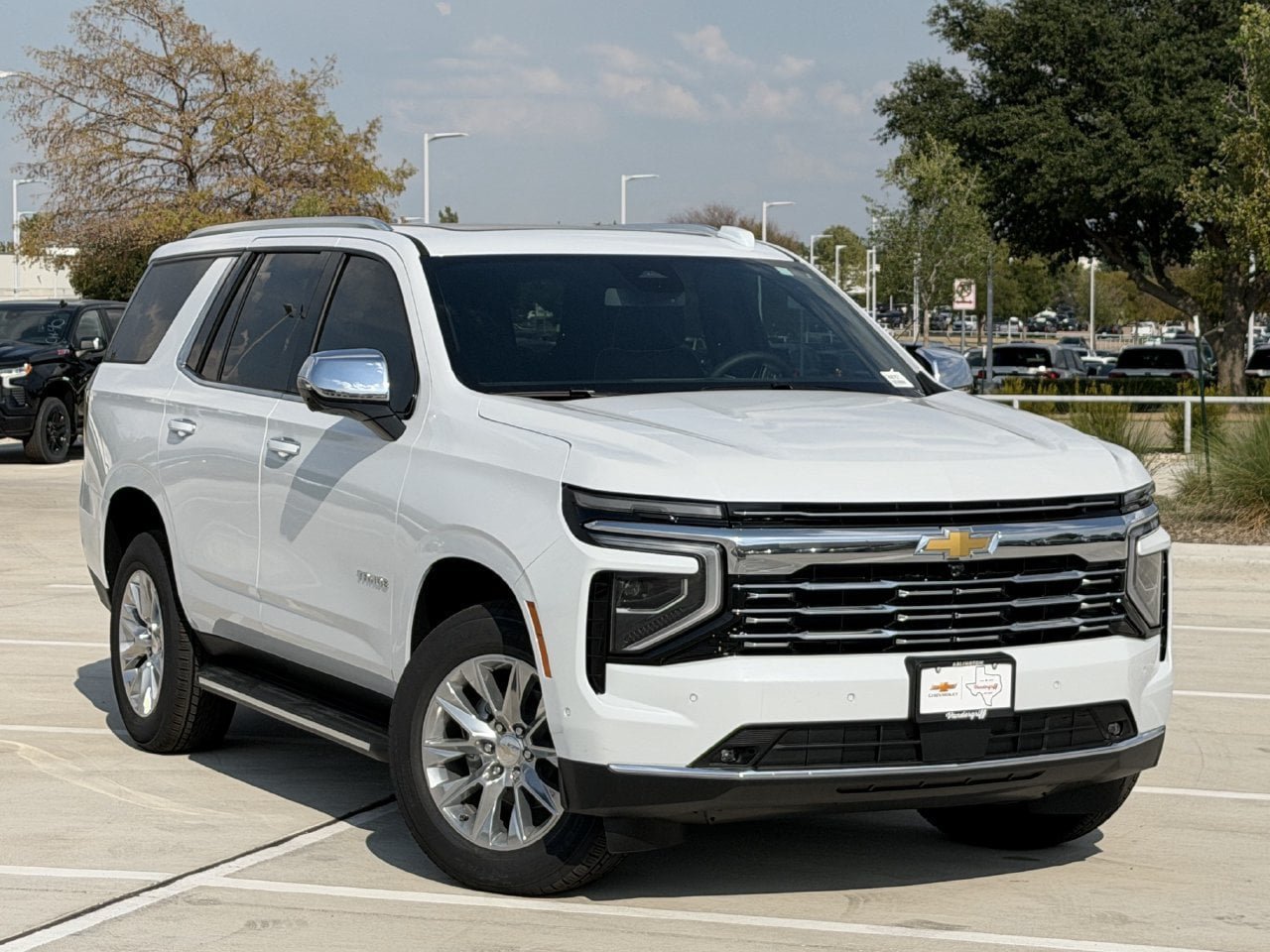 New 2026 Chevrolet Tahoe Premier w/ Sun And Tow Package AWD/4WD image 2
