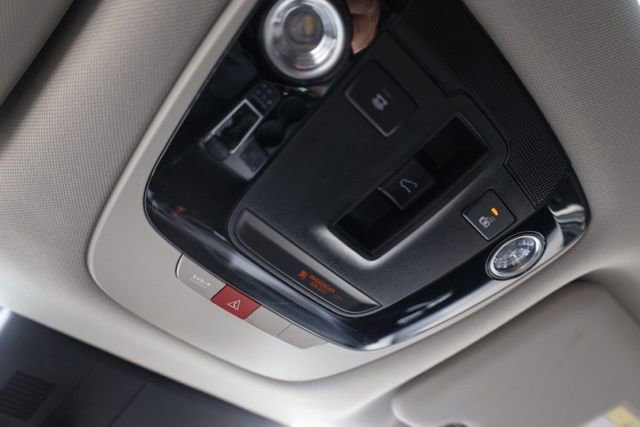 Certified 2026 Kia Sportage EX w/ EX Panorama Roof Package image 30