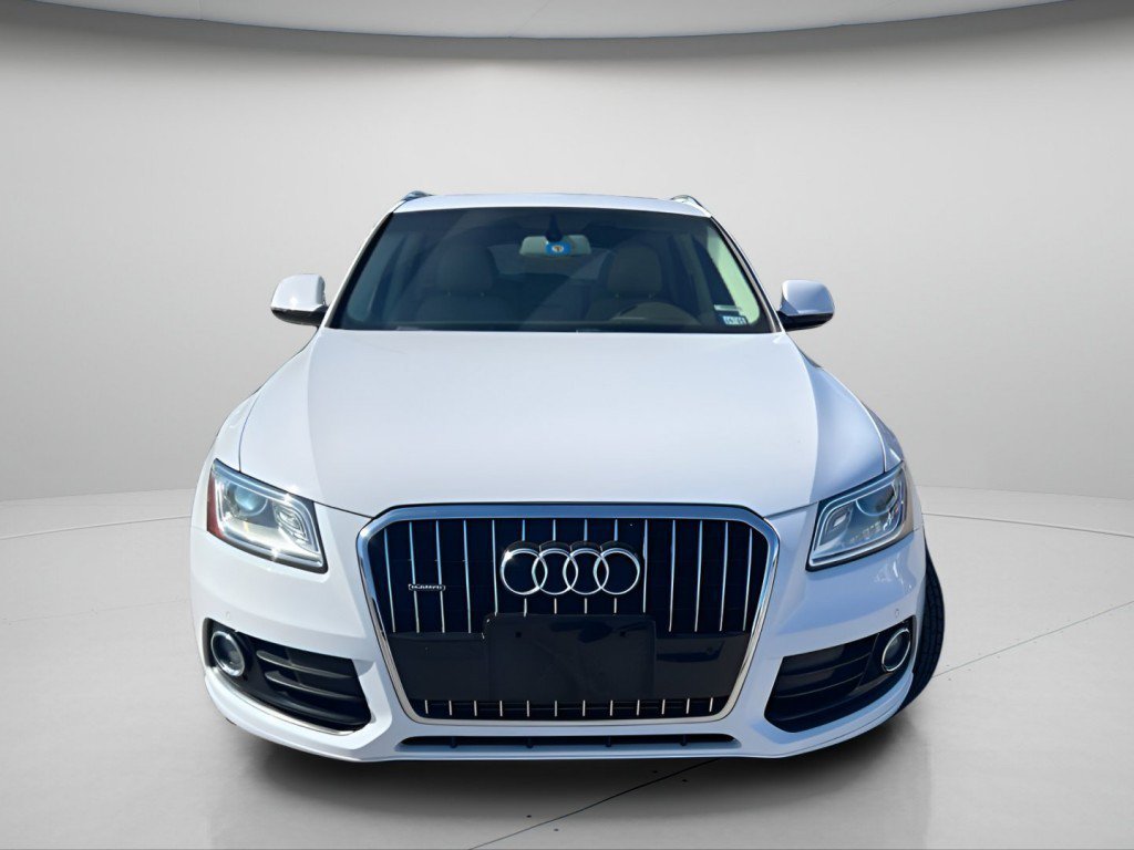 Used 2016 Audi Q5 2.0T Premium Plus w/ Technology Package AWD/4WD image 17
