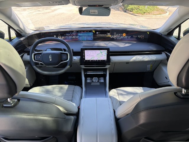 New 2026 Lincoln Nautilus Reserve w/ Jet Appearance Package AWD/4WD image 21