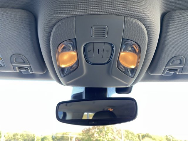 Used 2018 Jeep Compass Limited image 22