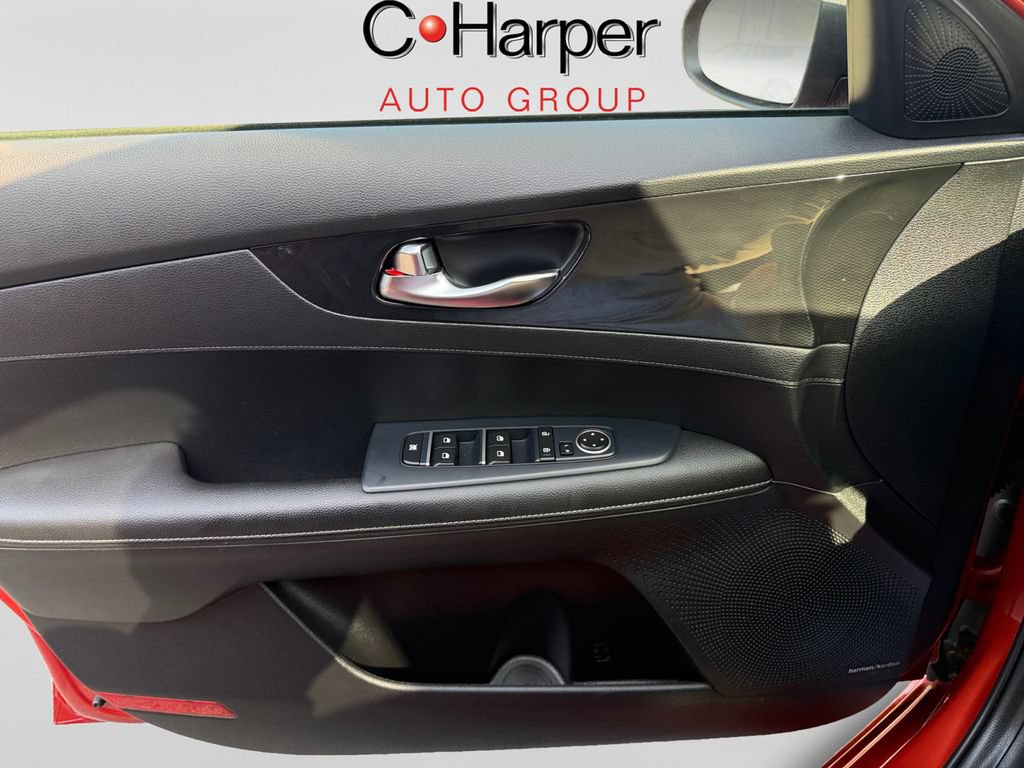 Used 2020 Kia Forte GT-Line w/ GT-Line Premium Package FWD image 33