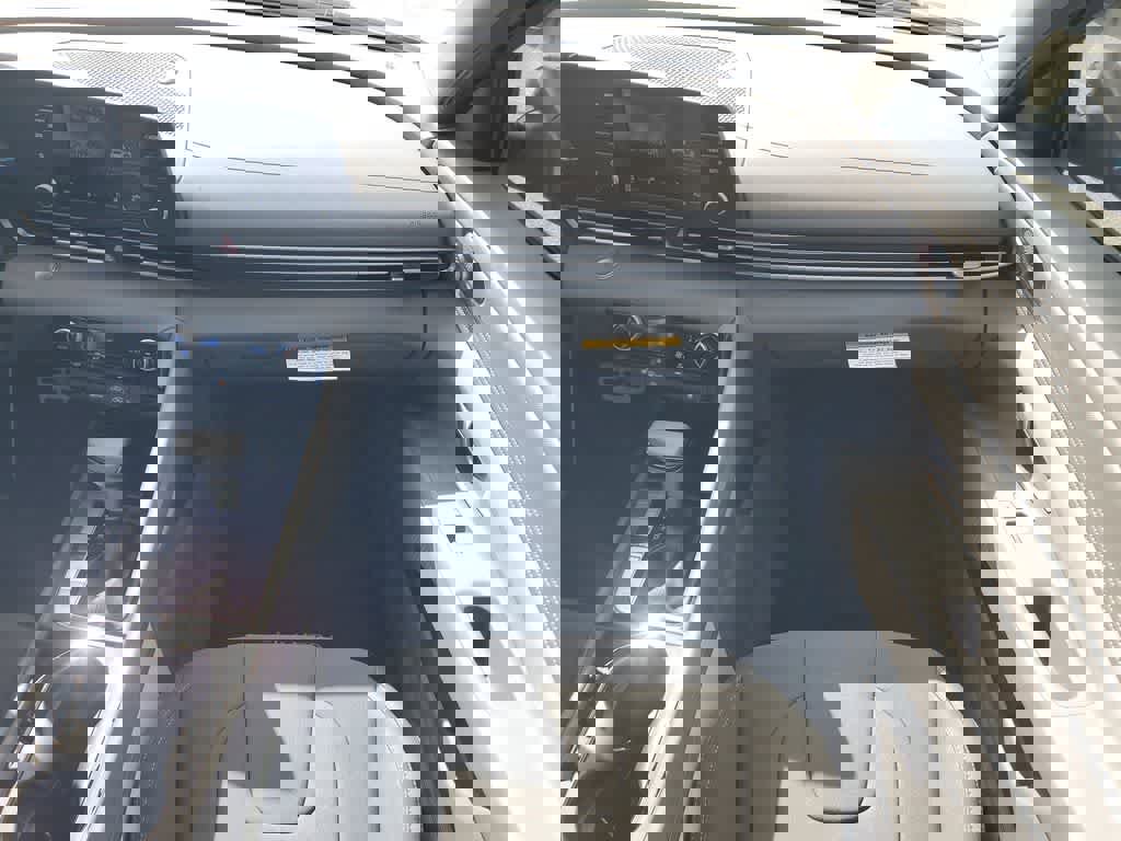 New 2026 Hyundai Elantra SEL Sport Premium image 14