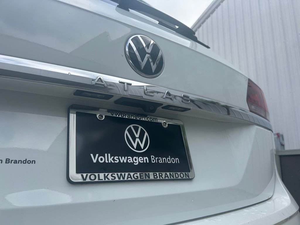 Used 2021 Volkswagen Atlas SEL image 42