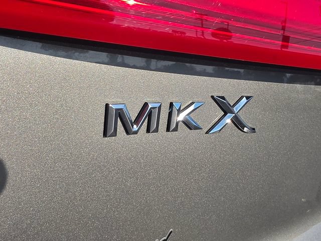Used 2017 Lincoln MKX Select w/ Select Plus Package AWD/4WD image 16