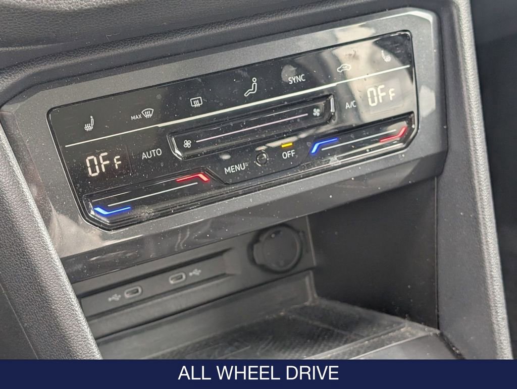 Used 2023 Volkswagen Tiguan SE image 27