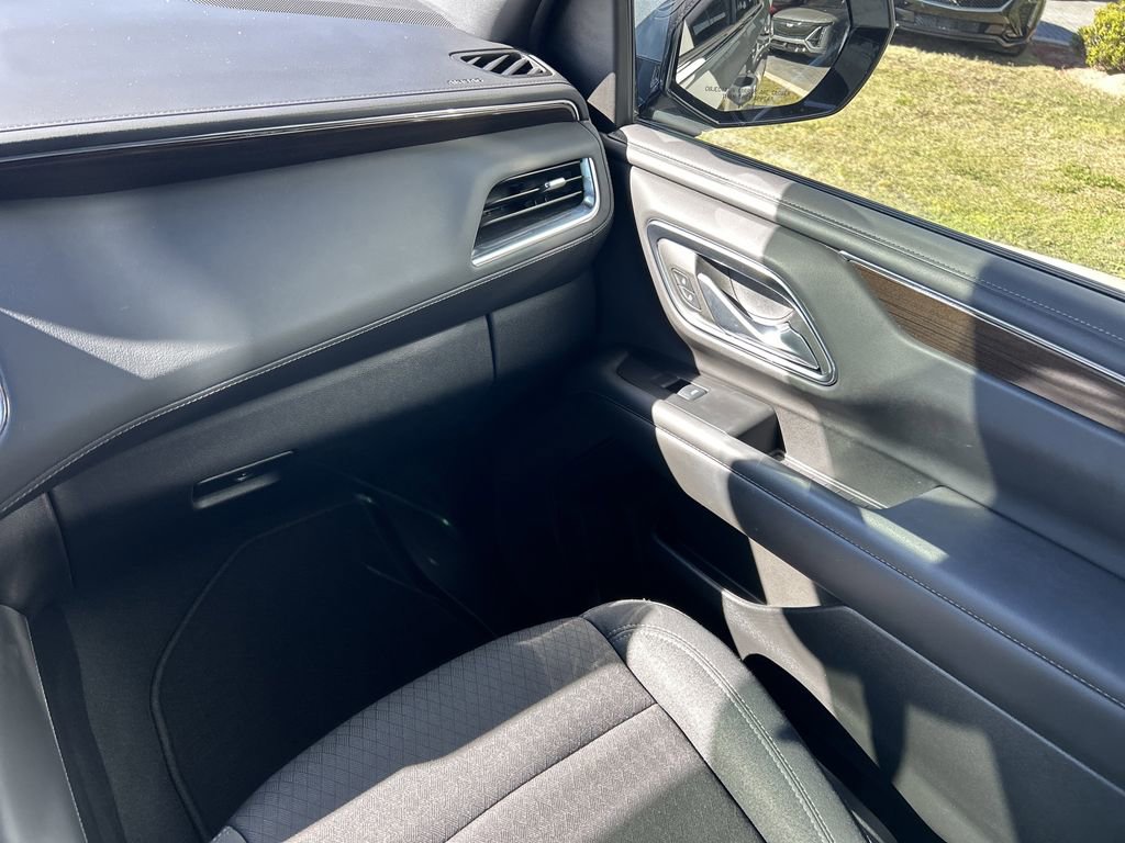 Certified 2024 GMC Yukon XL SLE w/ Gmc Pro Safety Plus Package image 16