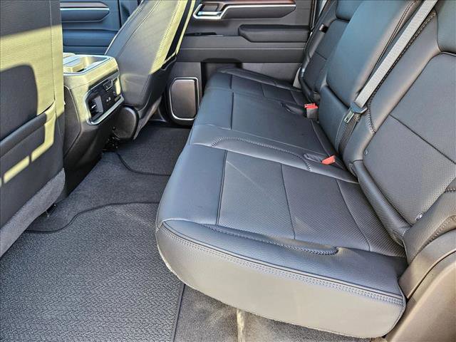 New 2026 GMC Sierra 2500 Denali w/ Denali Reserve Package image 16