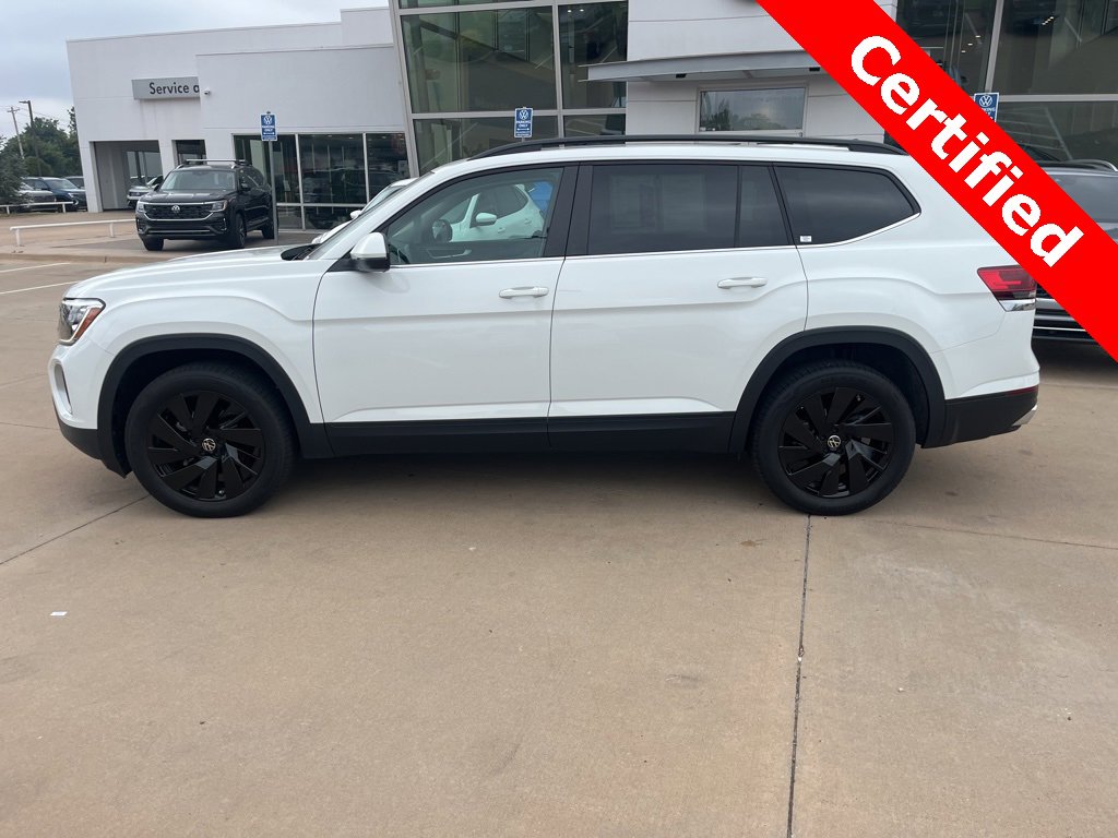 Used 2025 Volkswagen Atlas SE image 6