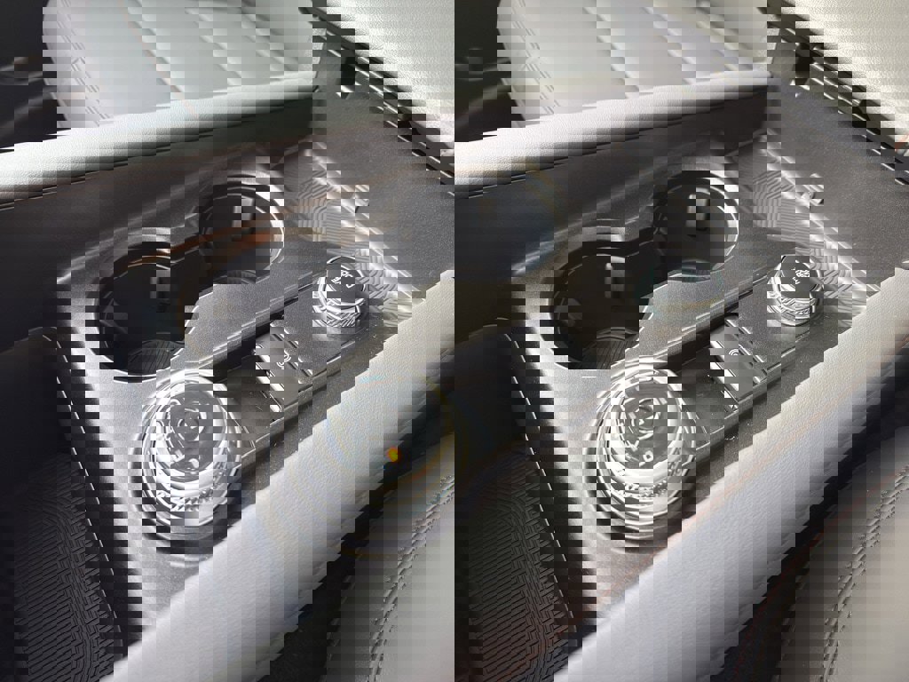 New 2026 Ford Explorer Active w/ Active Comfort Package image 27