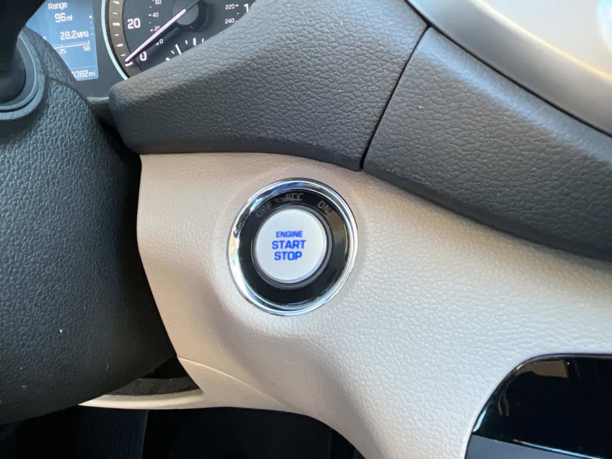 Used 2018 Hyundai Tucson SEL Plus image 35