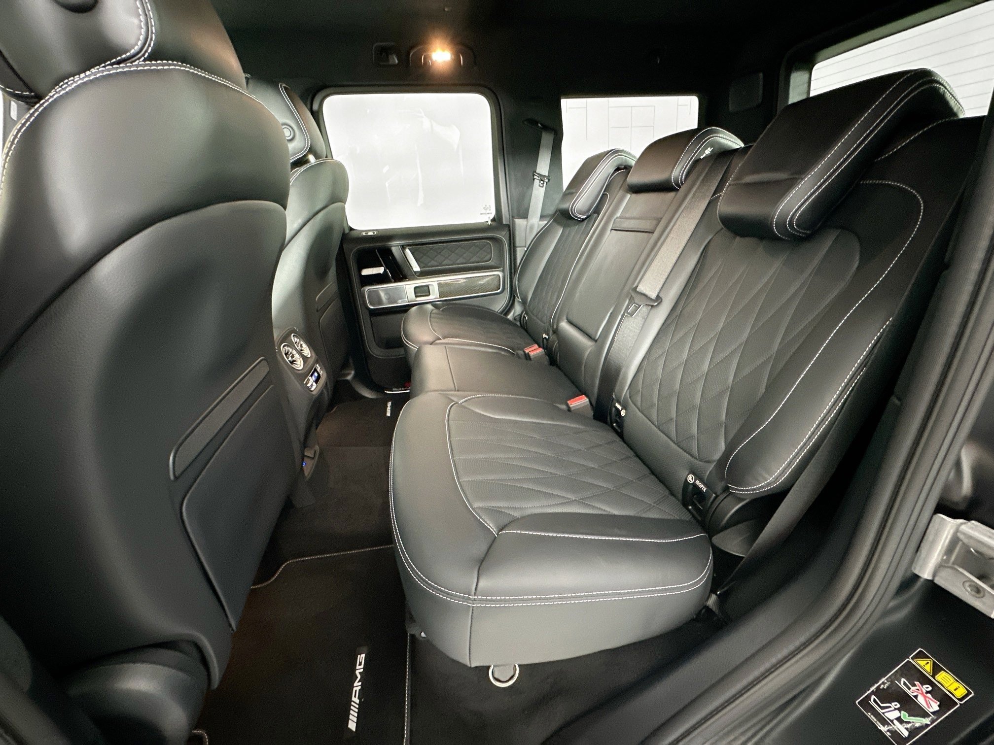 Used 2025 Mercedes-Benz G 63 AMG 4MATIC image 24