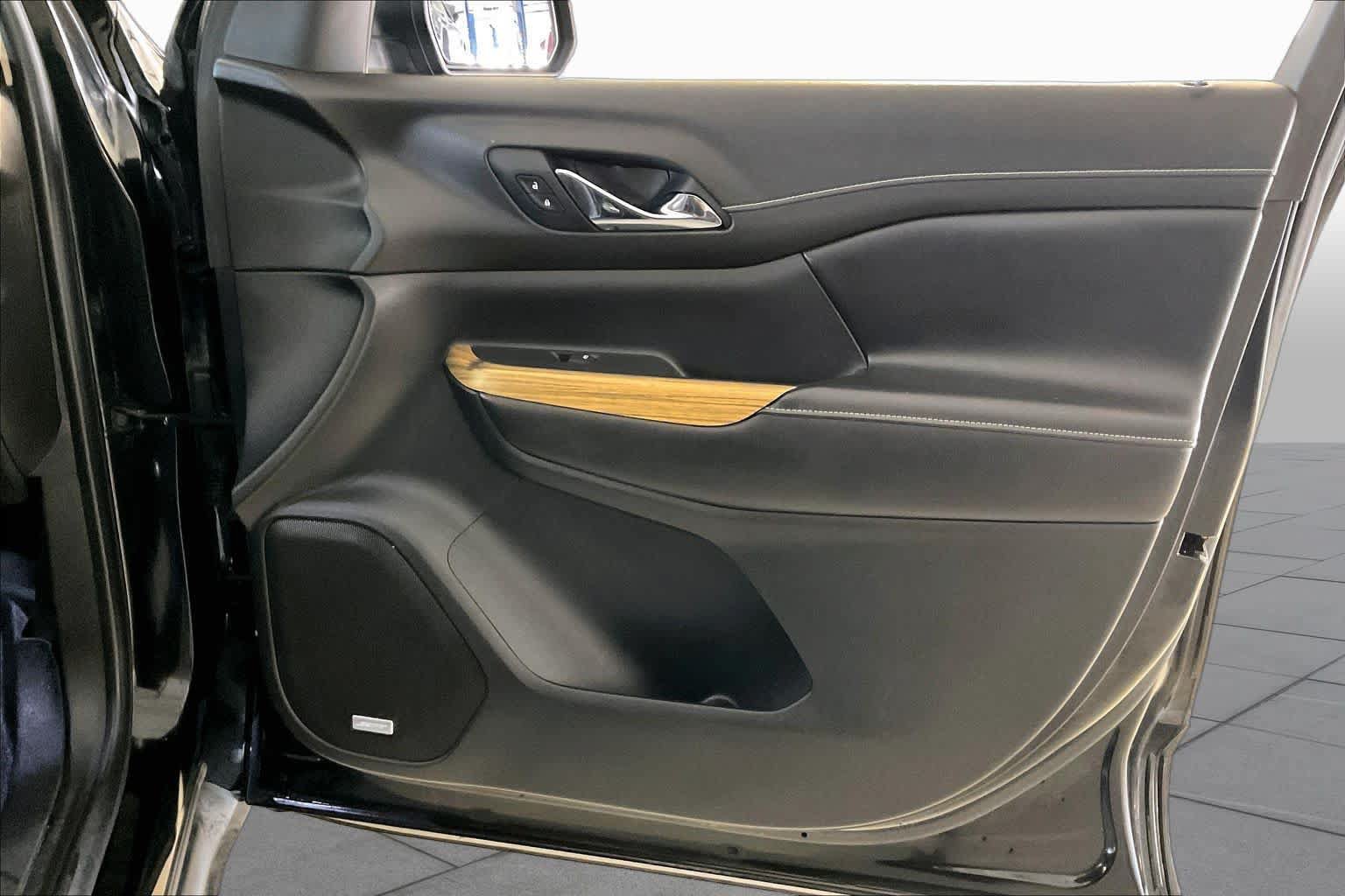 Used 2019 GMC Acadia Denali FWD image 20