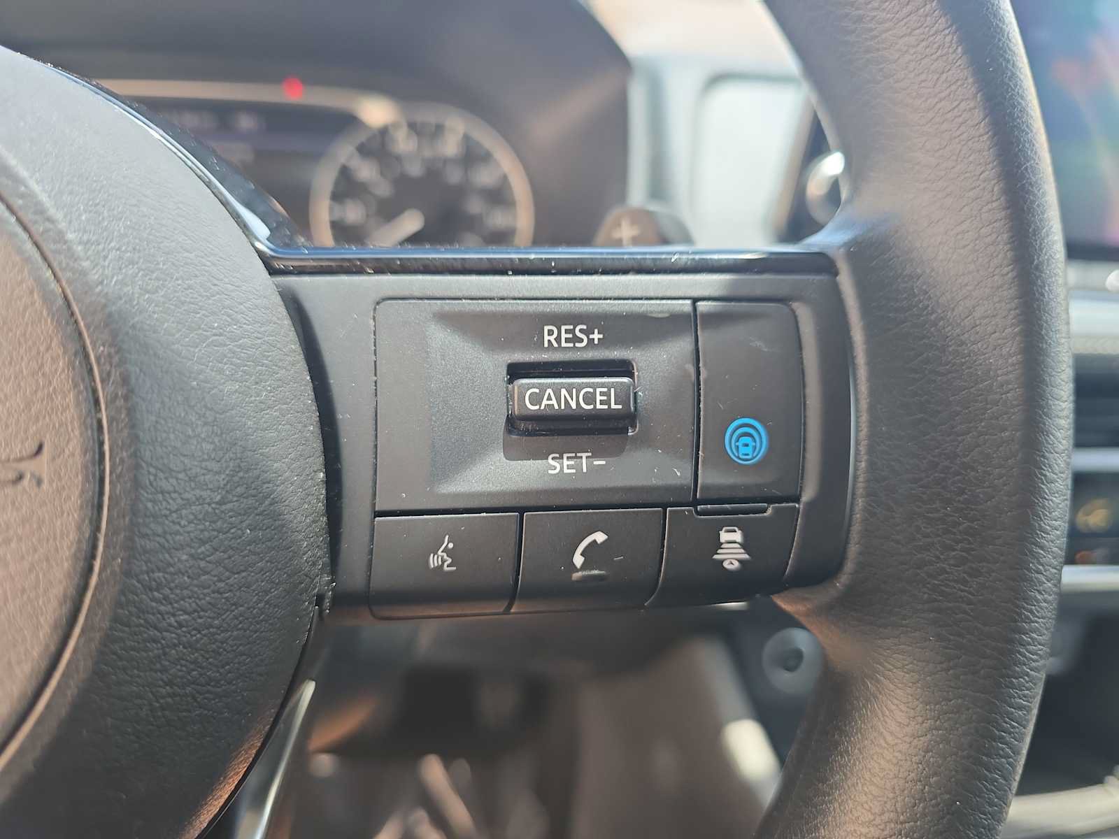 Used 2021 Nissan Rogue SV FWD image 20