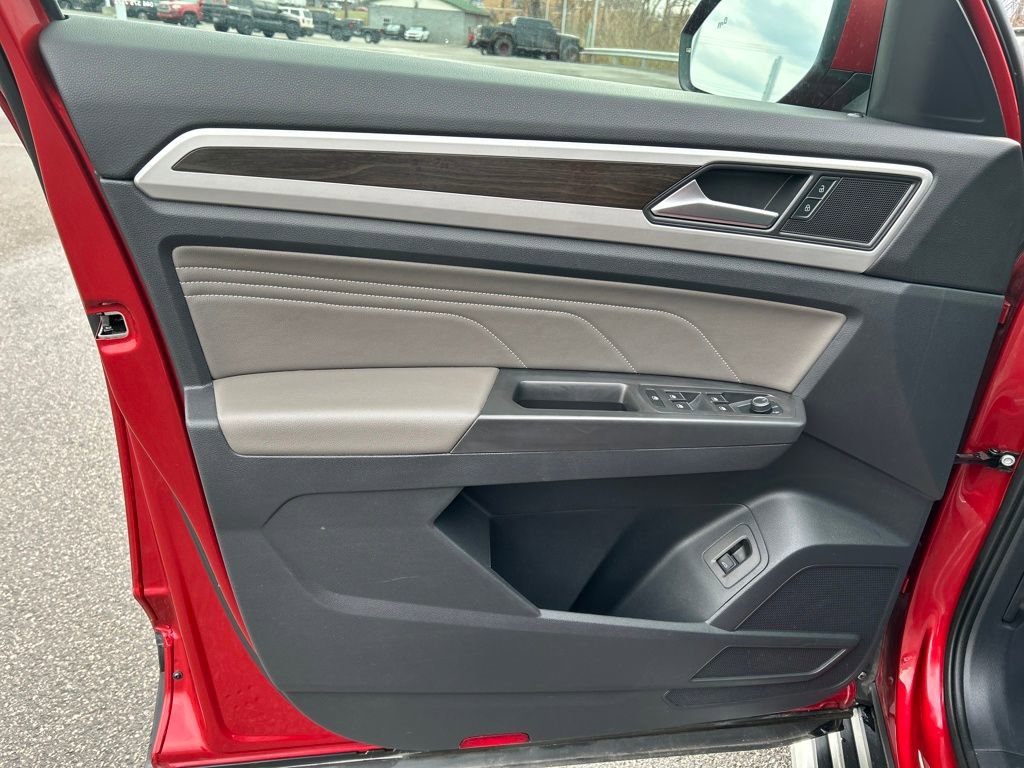 Used 2022 Volkswagen Atlas SE image 18