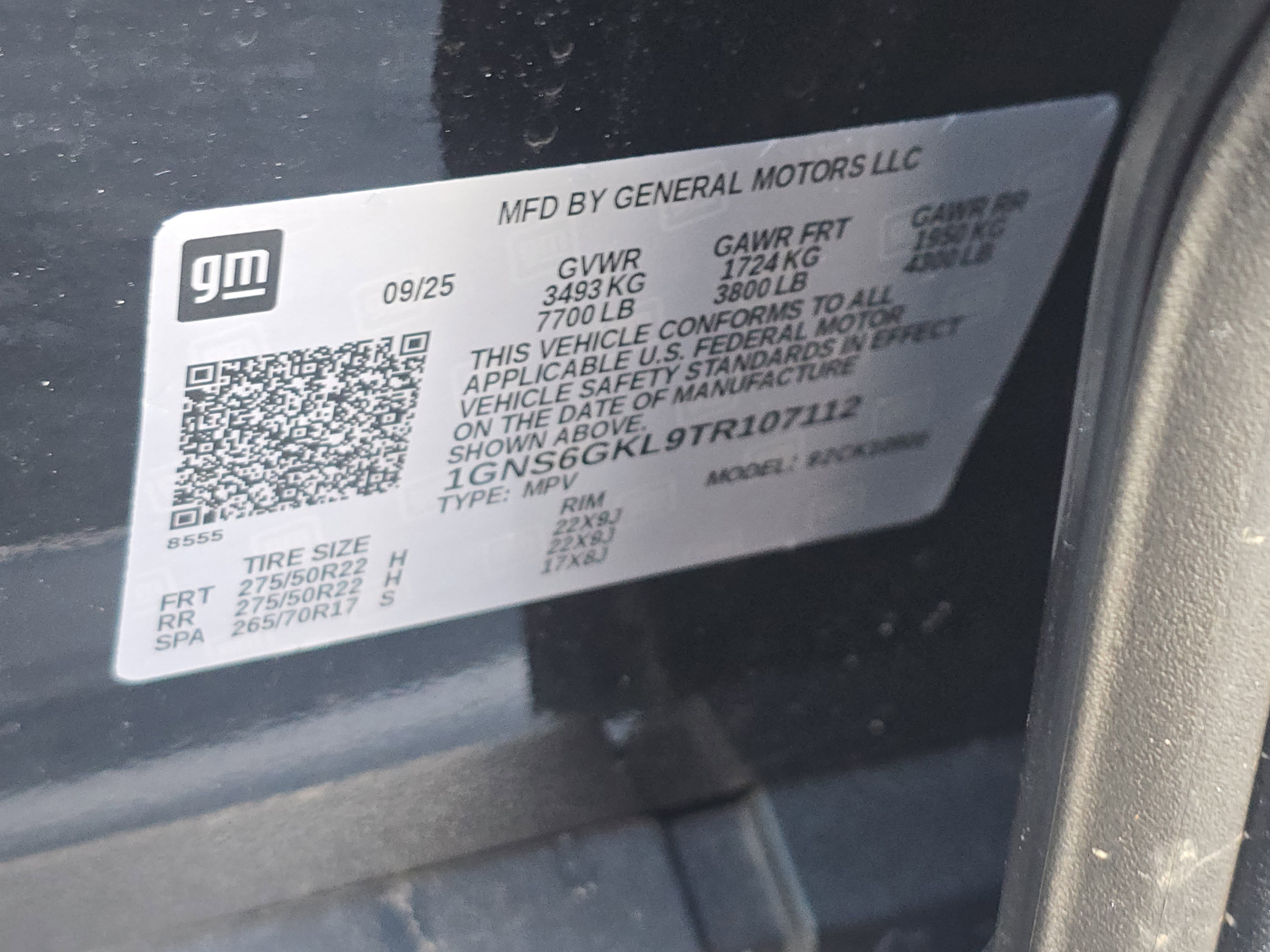 New 2026 Chevrolet Suburban High Country image 30