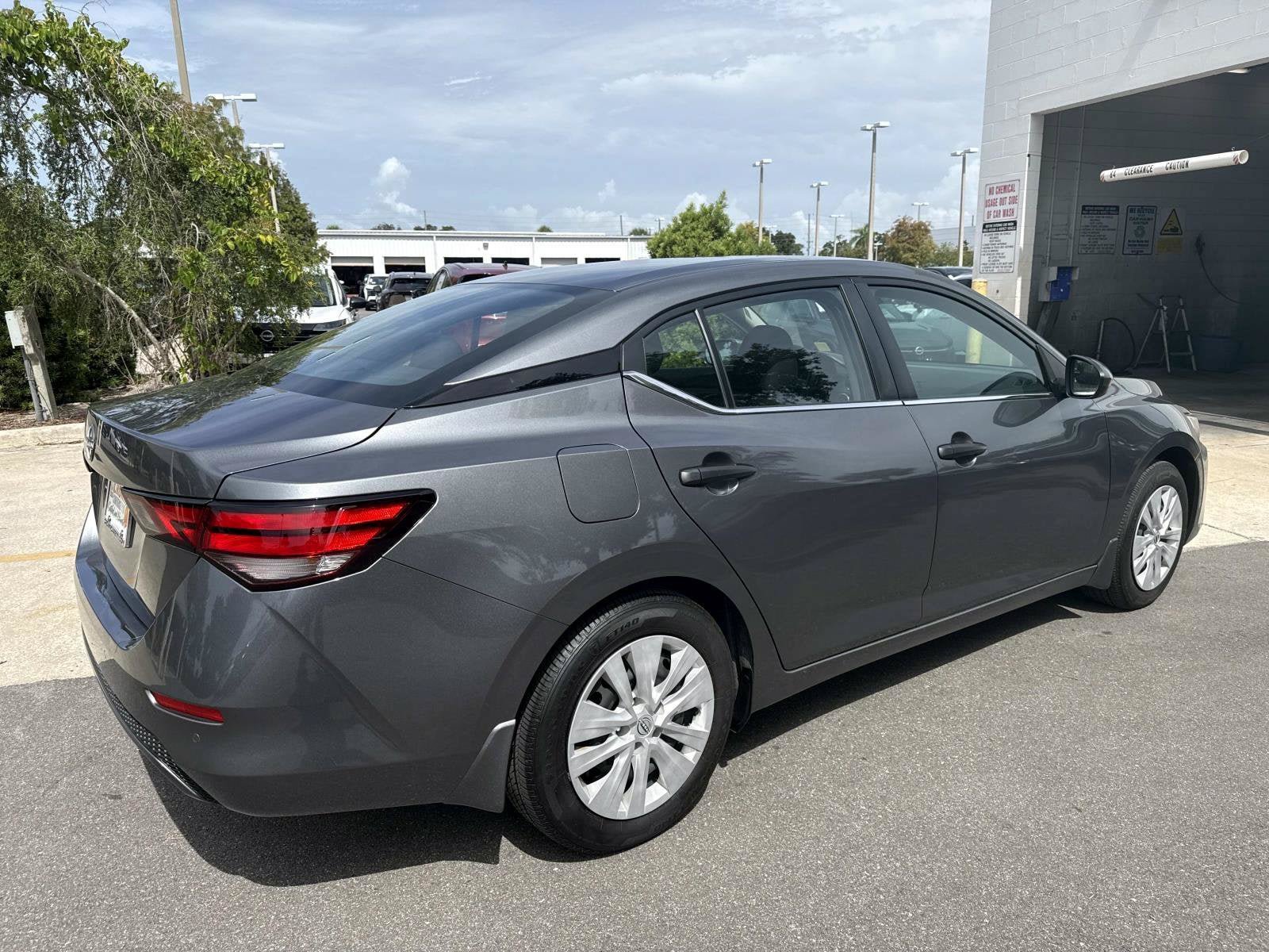 Certified 2024 Nissan Sentra S FWD image 7