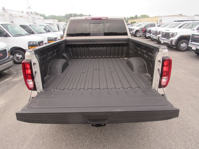 Used 2026 GMC Sierra 2500 SLE w/ SLE Value Package; AWD/4WD image 24