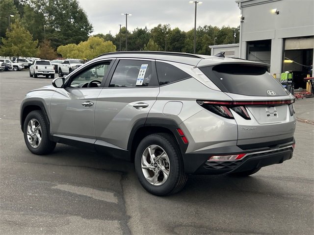 Used 2022 Hyundai Tucson SEL w/ Cargo Package image 10