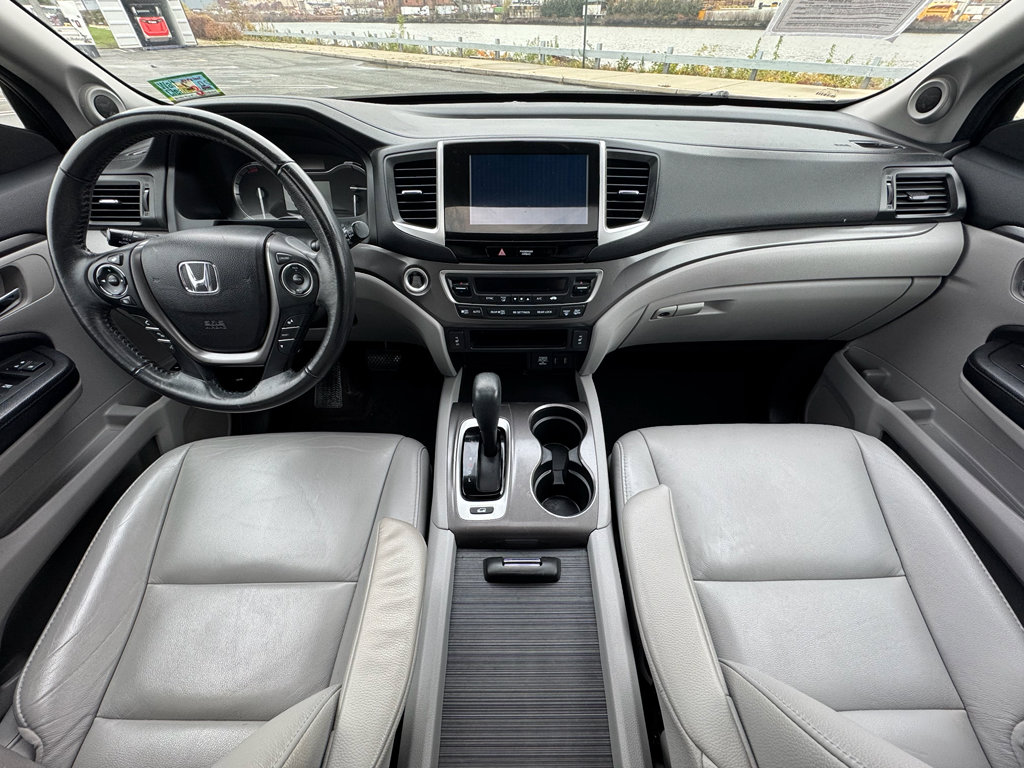 Used 2017 Honda Pilot EX-L image 18