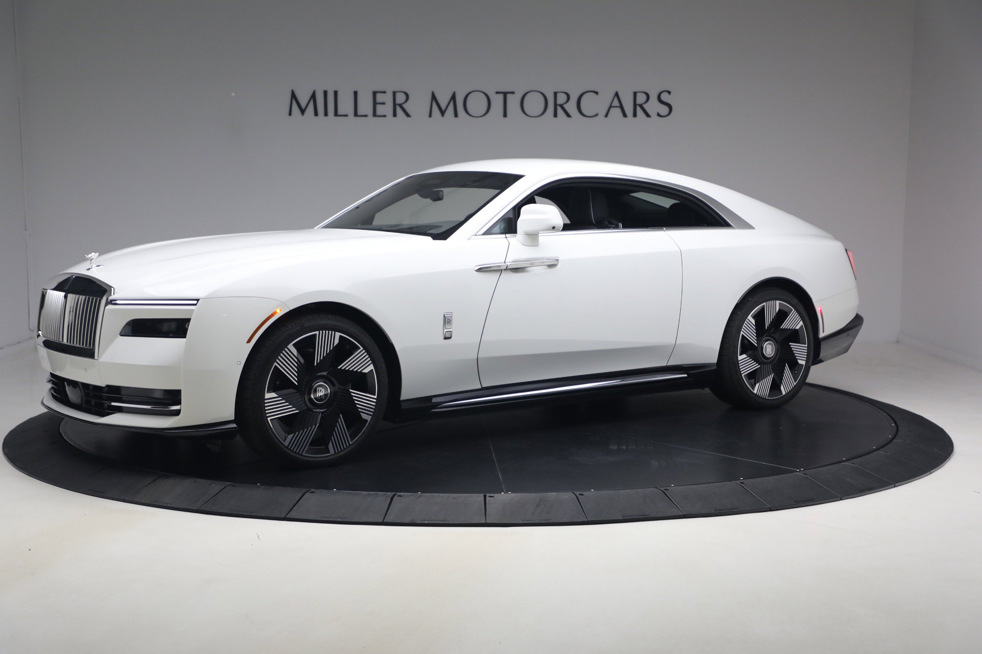 Certified 2026 Rolls-Royce Spectre AWD/4WD image 9