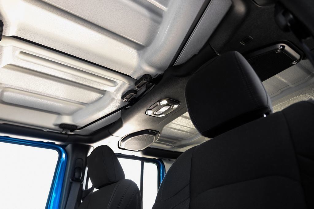 Used 2022 Jeep Wrangler Unlimited Sport image 41