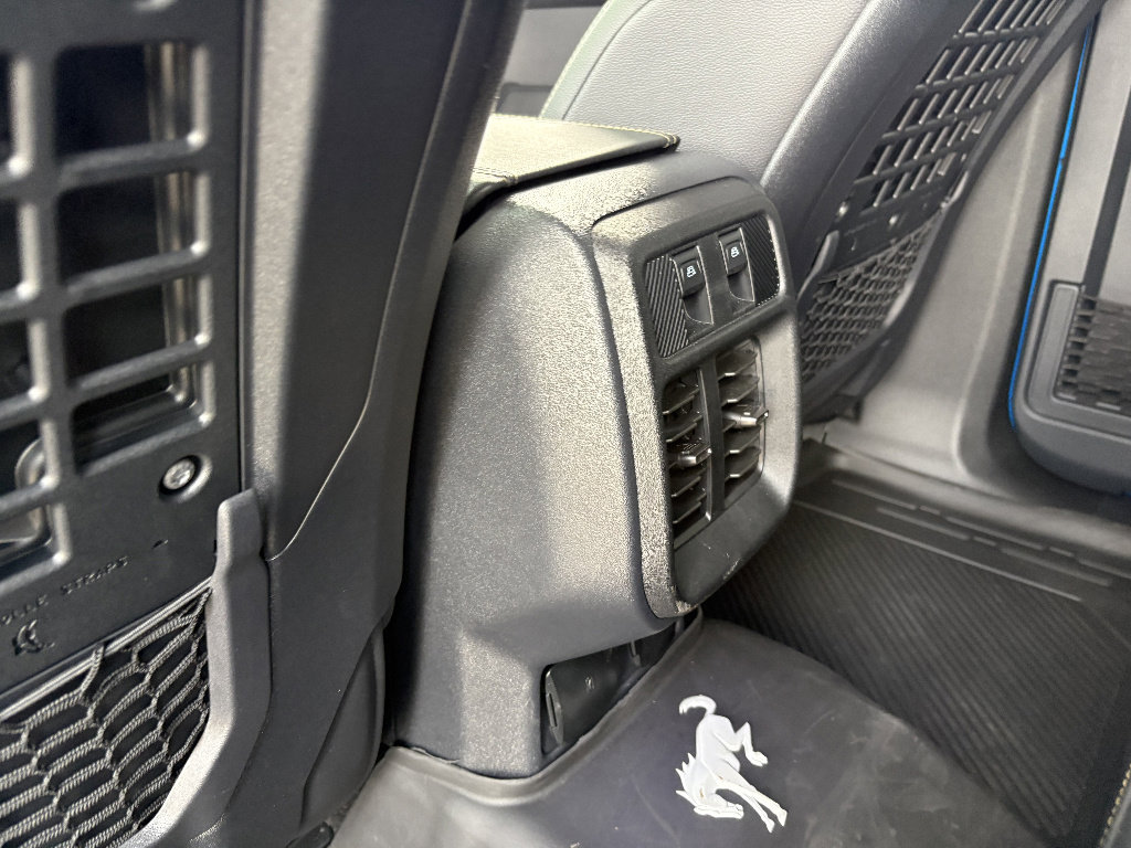 Used 2025 Ford Bronco Badlands AWD/4WD image 17