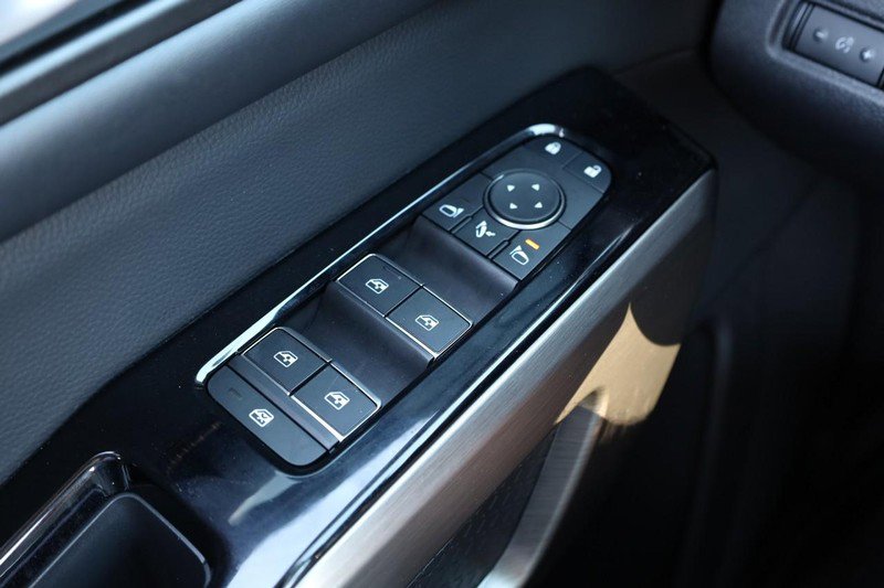 New 2025 Nissan Pathfinder Platinum image 22