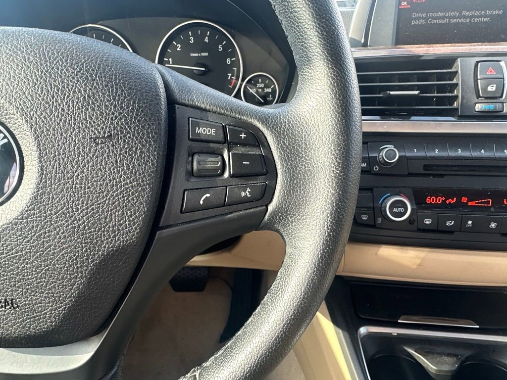Used 2015 BMW 320i xDrive Sedan image 28